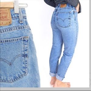 Vintage Levi highwasted tapered jeans